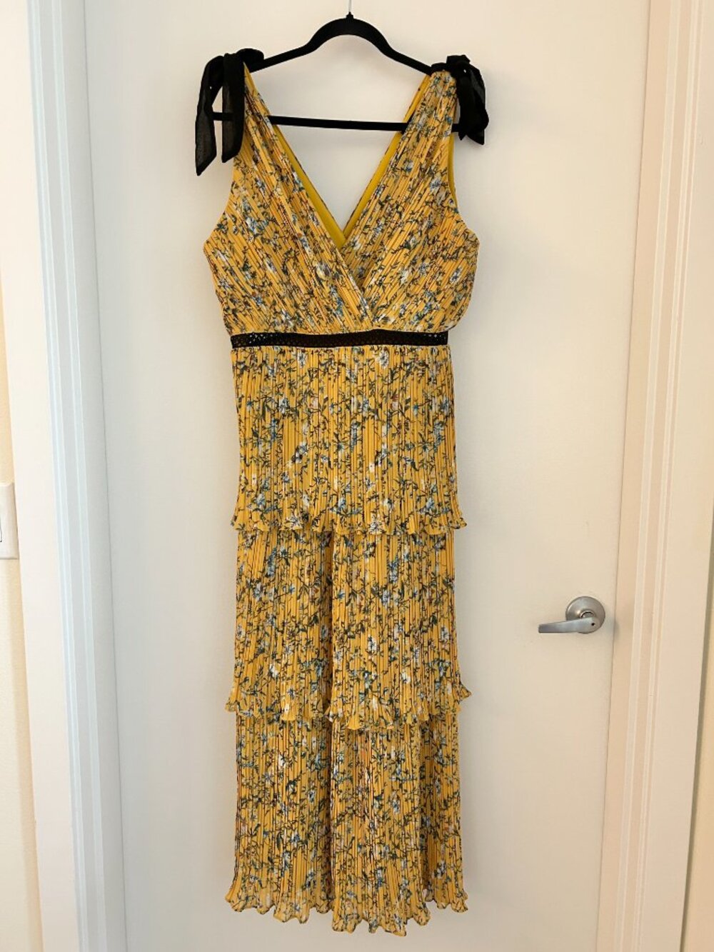 Lulus Such Sophistication Yellow Floral Print Pleated Summer Maxi Dress Size L - Picture 4 of 9